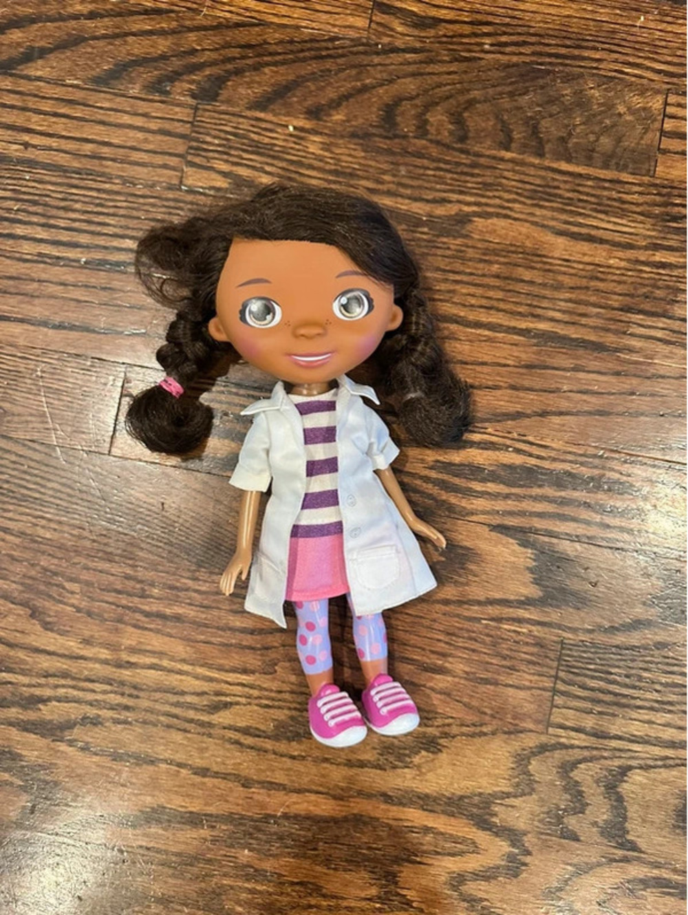 Doc McStuffins doll